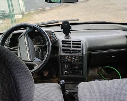 Зеленый ВАЗ 2110, объемом двигателя 1.5 л и пробегом 434 тыс. км за 520 $, фото 5 на Automoto.ua