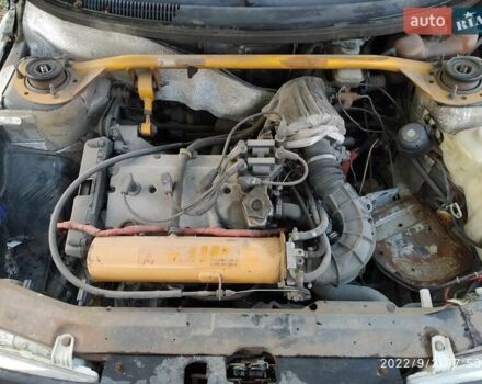 Зеленый ВАЗ 2110, объемом двигателя 1.5 л и пробегом 229 тыс. км за 800 $, фото 7 на Automoto.ua