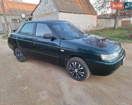 ВАЗ 2110 2004 у Миколаєві на Automoto.ua Зелений ВАЗ 2110, об'ємом двигуна 1.5 л та пробігом 220 тис. км за 1900 $, фото 2 на Automoto.ua