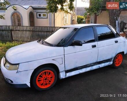 Зеленый ВАЗ 2110, объемом двигателя 1.5 л и пробегом 229 тыс. км за 800 $, фото 3 на Automoto.ua