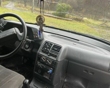 Зеленый ВАЗ 2110, объемом двигателя 1.5 л и пробегом 300 тыс. км за 700 $, фото 1 на Automoto.ua