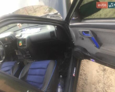 Зеленый ВАЗ 2110, объемом двигателя 1.5 л и пробегом 270 тыс. км за 1600 $, фото 2 на Automoto.ua