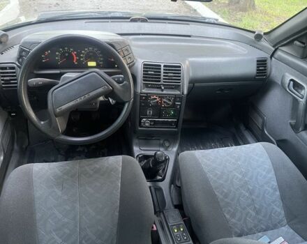 Зелений ВАЗ 2110, об'ємом двигуна 0 л та пробігом 248 тис. км за 2100 $, фото 7 на Automoto.ua
