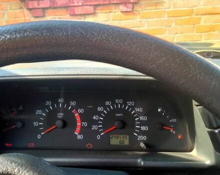 Зеленый ВАЗ 2110, объемом двигателя 1.5 л и пробегом 255 тыс. км за 2100 $, фото 7 на Automoto.ua