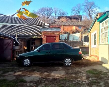 Зеленый ВАЗ 2110, объемом двигателя 1.5 л и пробегом 255 тыс. км за 2100 $, фото 1 на Automoto.ua