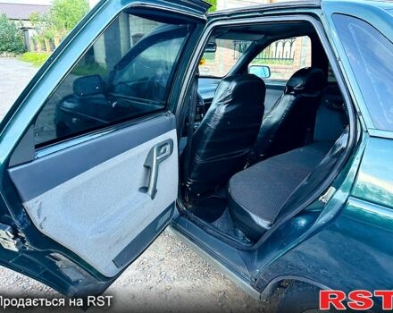 Зелений ВАЗ 2110, об'ємом двигуна 1.5 л та пробігом 250 тис. км за 1800 $, фото 4 на Automoto.ua