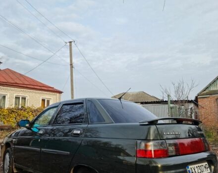 Зеленый ВАЗ 2110, объемом двигателя 1.6 л и пробегом 1 тыс. км за 2000 $, фото 2 на Automoto.ua