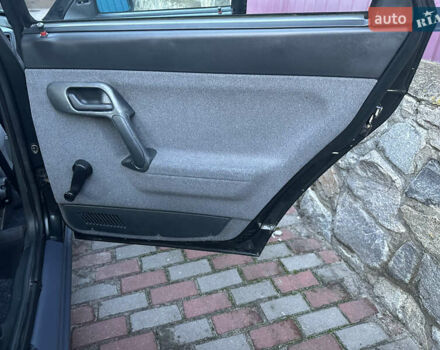 Зелений ВАЗ 2110, об'ємом двигуна 1.6 л та пробігом 87 тис. км за 2999 $, фото 24 на Automoto.ua