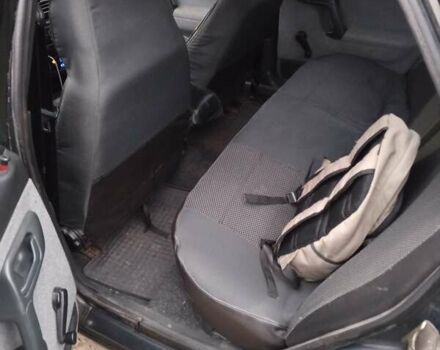 Зеленый ВАЗ 2110, объемом двигателя 1.6 л и пробегом 304 тыс. км за 1400 $, фото 6 на Automoto.ua