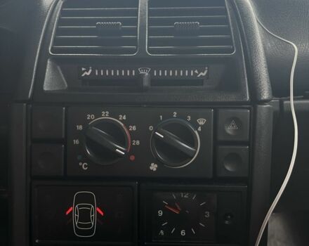 Зелений ВАЗ 2110, об'ємом двигуна 1.6 л та пробігом 114 тис. км за 2750 $, фото 20 на Automoto.ua