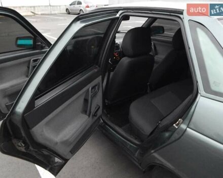 Зеленый ВАЗ 2110, объемом двигателя 1.6 л и пробегом 190 тыс. км за 1800 $, фото 14 на Automoto.ua