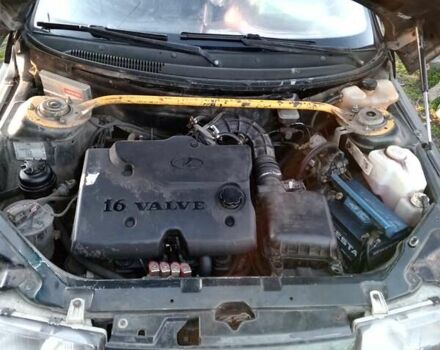 Зеленый ВАЗ 2110, объемом двигателя 1.6 л и пробегом 304 тыс. км за 1400 $, фото 8 на Automoto.ua