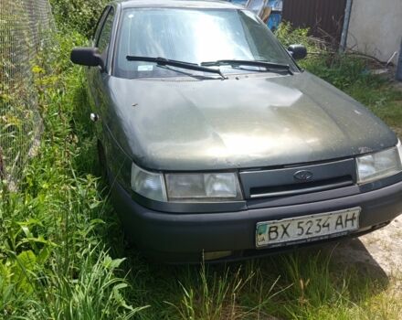 Зеленый ВАЗ 2110, объемом двигателя 1.6 л и пробегом 350 тыс. км за 800 $, фото 1 на Automoto.ua