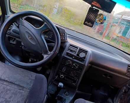 Зеленый ВАЗ 2110, объемом двигателя 1.6 л и пробегом 0 тыс. км за 1600 $, фото 7 на Automoto.ua