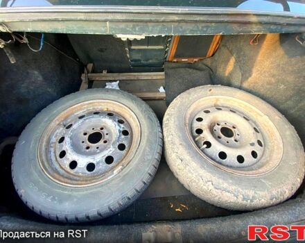 Зеленый ВАЗ 2110, объемом двигателя 1.6 л и пробегом 360 тыс. км за 2200 $, фото 6 на Automoto.ua