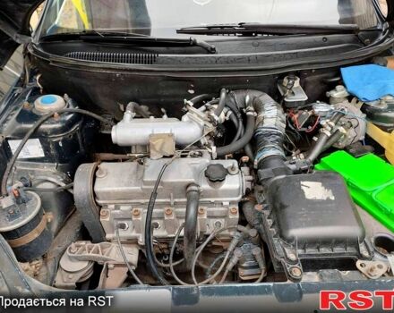 Зелений ВАЗ 2110, об'ємом двигуна 1.6 л та пробігом 250 тис. км за 2400 $, фото 6 на Automoto.ua
