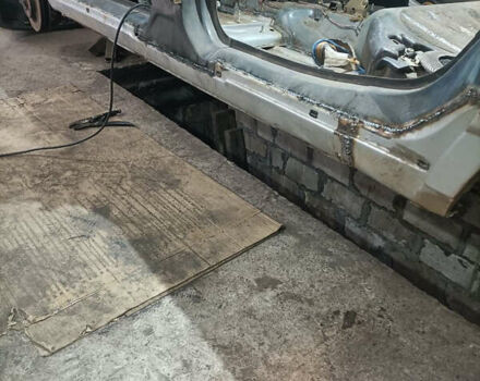 Зелений ВАЗ 2110, об'ємом двигуна 1.6 л та пробігом 210 тис. км за 1550 $, фото 7 на Automoto.ua