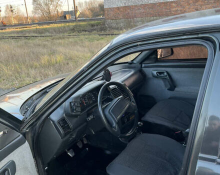 Зеленый ВАЗ 2110, объемом двигателя 1.6 л и пробегом 304 тыс. км за 1900 $, фото 4 на Automoto.ua