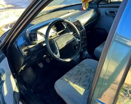 Зеленый ВАЗ 2110, объемом двигателя 1.6 л и пробегом 198 тыс. км за 2100 $, фото 4 на Automoto.ua