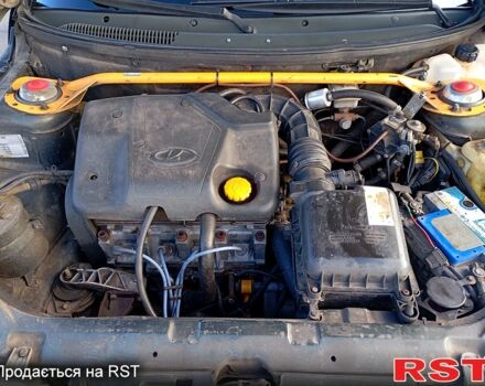 Зелений ВАЗ 2110, об'ємом двигуна 1.6 л та пробігом 300 тис. км за 1300 $, фото 7 на Automoto.ua