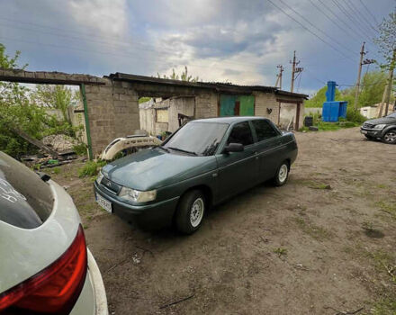 Зеленый ВАЗ 2110, объемом двигателя 1.6 л и пробегом 125 тыс. км за 2000 $, фото 2 на Automoto.ua