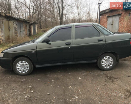 Зелений ВАЗ 2110, об'ємом двигуна 1.6 л та пробігом 140 тис. км за 2000 $, фото 3 на Automoto.ua