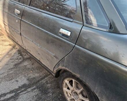 Зеленый ВАЗ 2110, объемом двигателя 1.6 л и пробегом 250 тыс. км за 1400 $, фото 2 на Automoto.ua