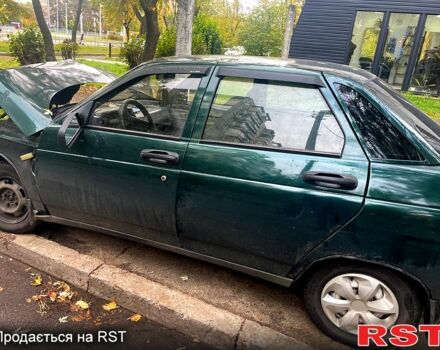 Зеленый ВАЗ 2110, объемом двигателя 1.6 л и пробегом 230 тыс. км за 500 $, фото 4 на Automoto.ua