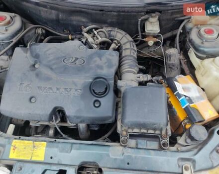 Зеленый ВАЗ 2110, объемом двигателя 1.6 л и пробегом 304 тыс. км за 1416 $, фото 1 на Automoto.ua