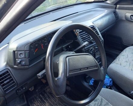 Зеленый ВАЗ 2110, объемом двигателя 1.6 л и пробегом 350 тыс. км за 800 $, фото 6 на Automoto.ua