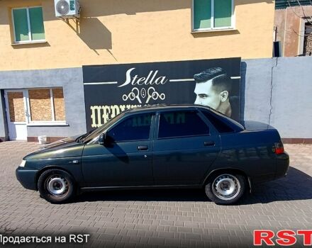 Зеленый ВАЗ 2110, объемом двигателя 1.6 л и пробегом 115 тыс. км за 2300 $, фото 3 на Automoto.ua