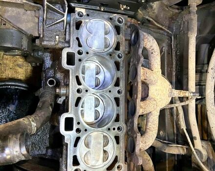 Зеленый ВАЗ 2110, объемом двигателя 1.6 л и пробегом 0 тыс. км за 1600 $, фото 10 на Automoto.ua