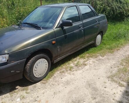 Зеленый ВАЗ 2110, объемом двигателя 1.6 л и пробегом 350 тыс. км за 800 $, фото 2 на Automoto.ua