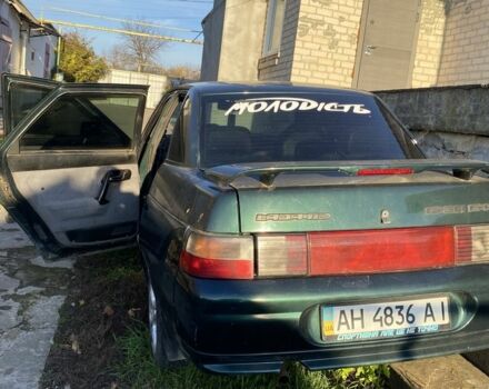Зеленый ВАЗ 2110, объемом двигателя 1.6 л и пробегом 236 тыс. км за 1100 $, фото 2 на Automoto.ua