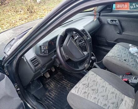 Зелений ВАЗ 2110, об'ємом двигуна 1.6 л та пробігом 197 тис. км за 2500 $, фото 6 на Automoto.ua