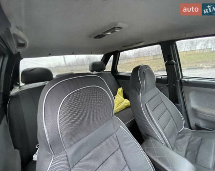 Зелений ВАЗ 2110, об'ємом двигуна 1.6 л та пробігом 164 тис. км за 2200 $, фото 8 на Automoto.ua