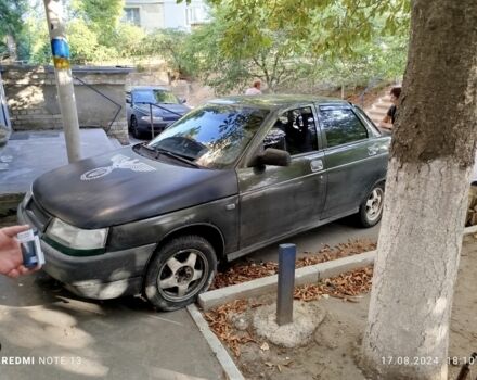 ВАЗ 2110 2006 у Кропивницькому (Кіровограді) на Automoto.ua Зелений ВАЗ 2110, об'ємом двигуна 1.6 л та пробігом 290 тис. км за 1700 $, фото 5 на Automoto.ua