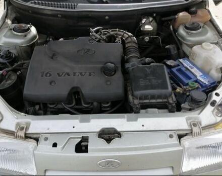 Зеленый ВАЗ 2110, объемом двигателя 1.6 л и пробегом 163 тыс. км за 1800 $, фото 2 на Automoto.ua