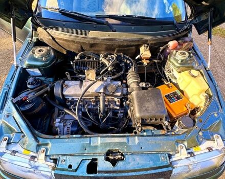 Зеленый ВАЗ 2110, объемом двигателя 1.6 л и пробегом 155 тыс. км за 1850 $, фото 2 на Automoto.ua