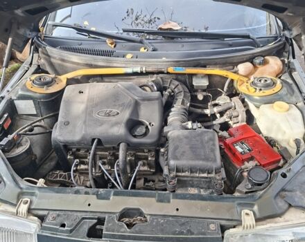 ВАЗ 2110 2006 у Кременчуге на Automoto.ua Зелений ВАЗ 2110, об'ємом двигуна 1.6 л та пробігом 480 тис. км за 1300 $, фото 7 на Automoto.ua