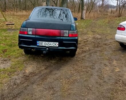 Зеленый ВАЗ 2110, объемом двигателя 1.6 л и пробегом 253 тыс. км за 1700 $, фото 2 на Automoto.ua