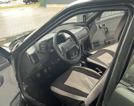 Зелений ВАЗ 2110, об'ємом двигуна 1.6 л та пробігом 114 тис. км за 2750 $, фото 17 на Automoto.ua