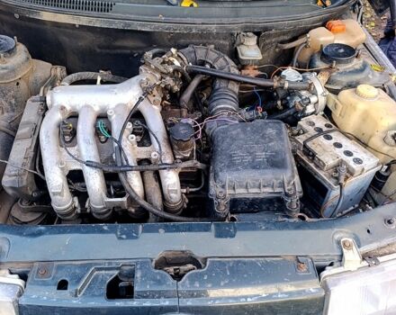 Зеленый ВАЗ 2110, объемом двигателя 1.6 л и пробегом 0 тыс. км за 1600 $, фото 6 на Automoto.ua