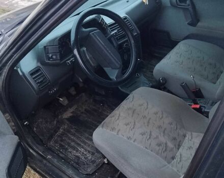 Зеленый ВАЗ 2110, объемом двигателя 10 л и пробегом 2 тыс. км за 1185 $, фото 3 на Automoto.ua