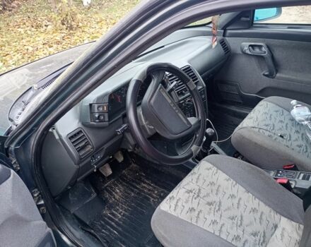 Зеленый ВАЗ 2110, объемом двигателя 1.6 л и пробегом 197 тыс. км за 2500 $, фото 3 на Automoto.ua