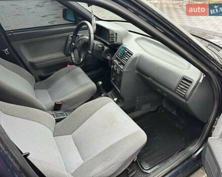 Зелений ВАЗ 2110, об'ємом двигуна 1.6 л та пробігом 99 тис. км за 1999 $, фото 18 на Automoto.ua