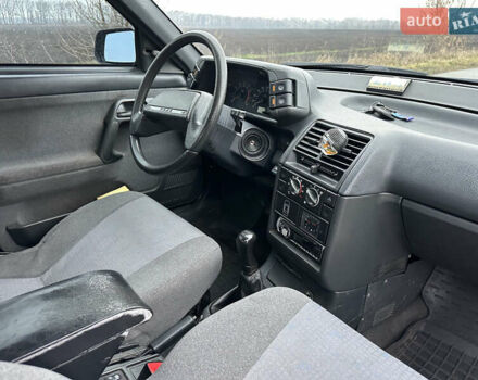 Зеленый ВАЗ 2110, объемом двигателя 1.6 л и пробегом 180 тыс. км за 2650 $, фото 22 на Automoto.ua