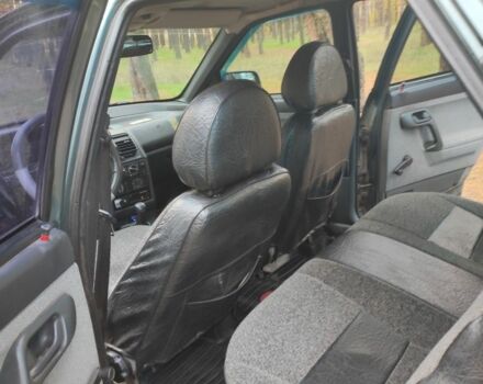 Зелений ВАЗ 2110, об'ємом двигуна 1.6 л та пробігом 160 тис. км за 2500 $, фото 4 на Automoto.ua