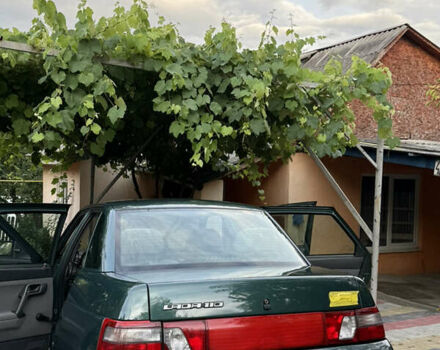 Зелений ВАЗ 2110, об'ємом двигуна 1.6 л та пробігом 104 тис. км за 2700 $, фото 8 на Automoto.ua