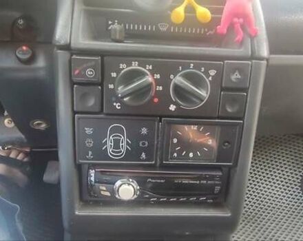 Зелений ВАЗ 2110, об'ємом двигуна 6 л та пробігом 338 тис. км за 2000 $, фото 4 на Automoto.ua